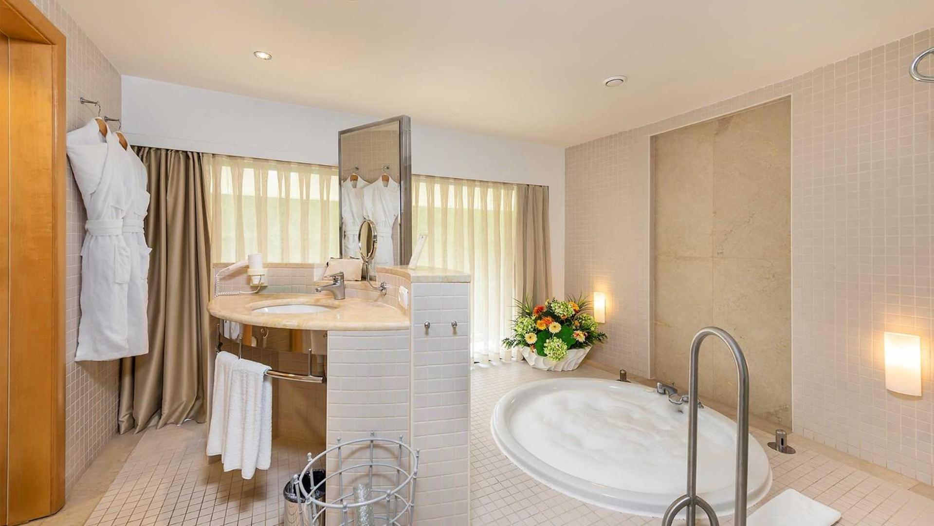 Hotel Paloma Sencia 5*